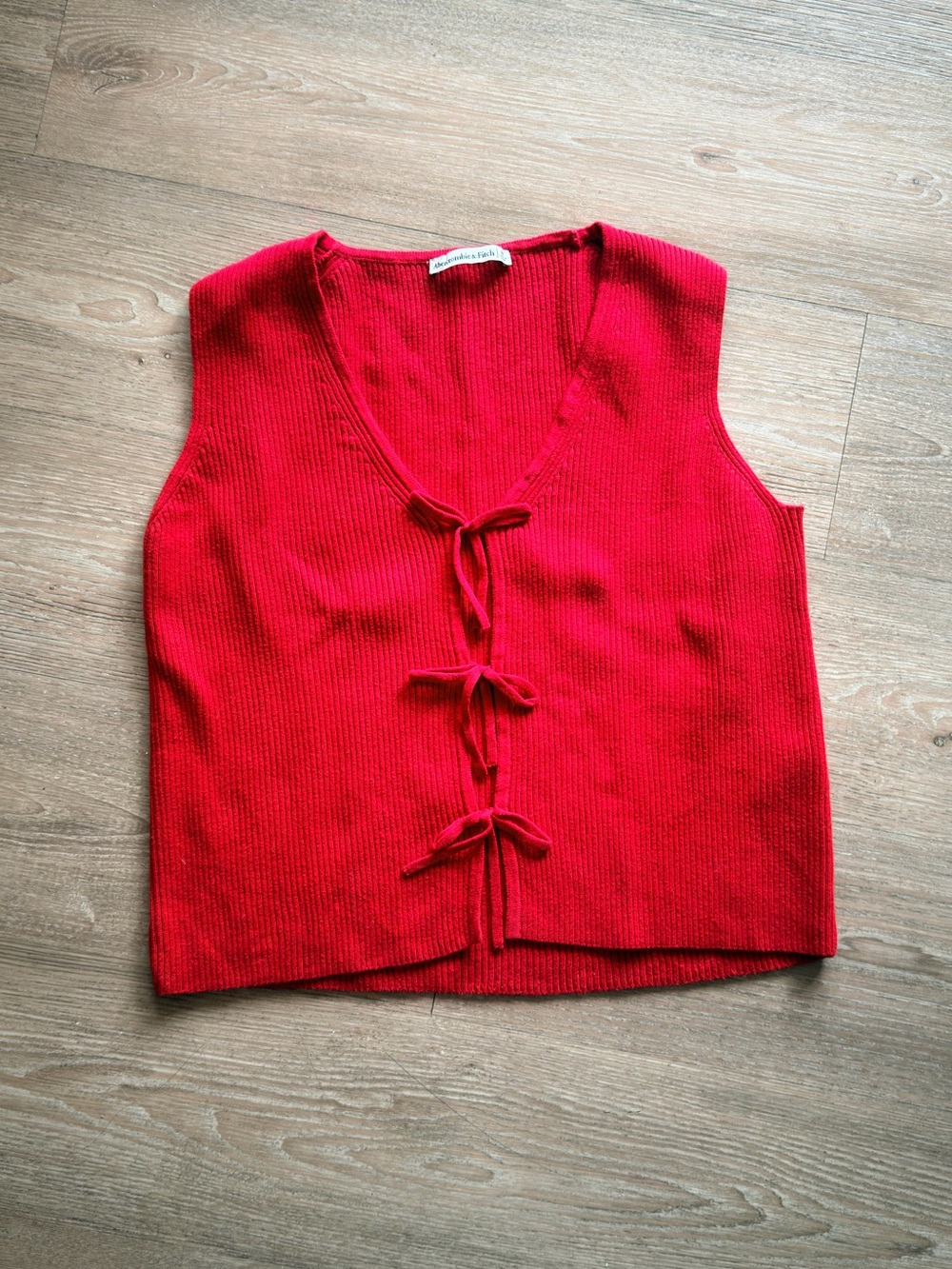 Abercrombie & Fitch Red Ribbed Tie-Front Tank Vest